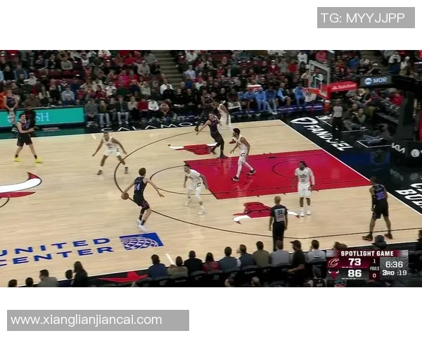 公牛主场鏖战骑士全场激烈对攻演绎硬汉篮球风采